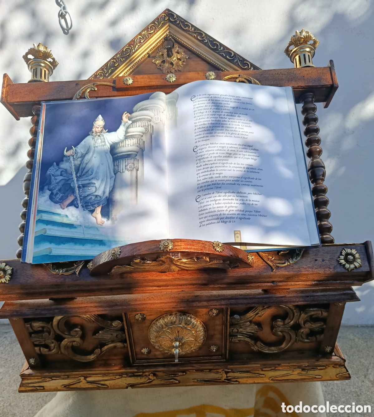 Antig&uuml;edades: Atril de mesa de madera, metal y bronce - Foto 5