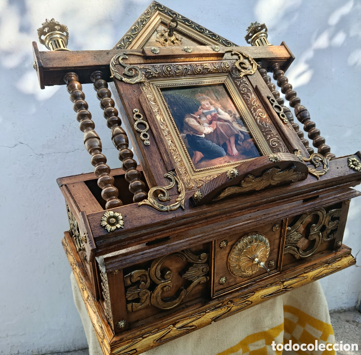 Antig&uuml;edades: Atril de mesa de madera, metal y bronce - Foto 7