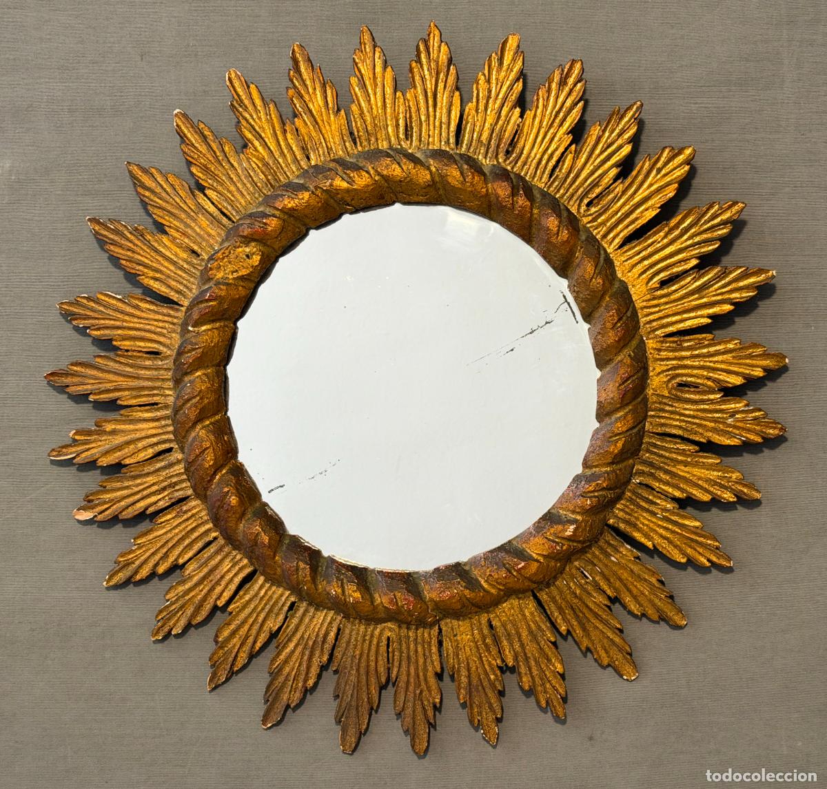 Antig&uuml;edades: Antiguo espejo Sol de madera , 55 cm. - Foto 2