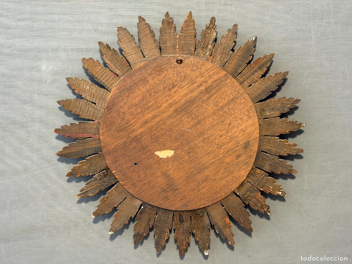 Antig&uuml;edades: Antiguo espejo Sol de madera , 55 cm. - Foto 3