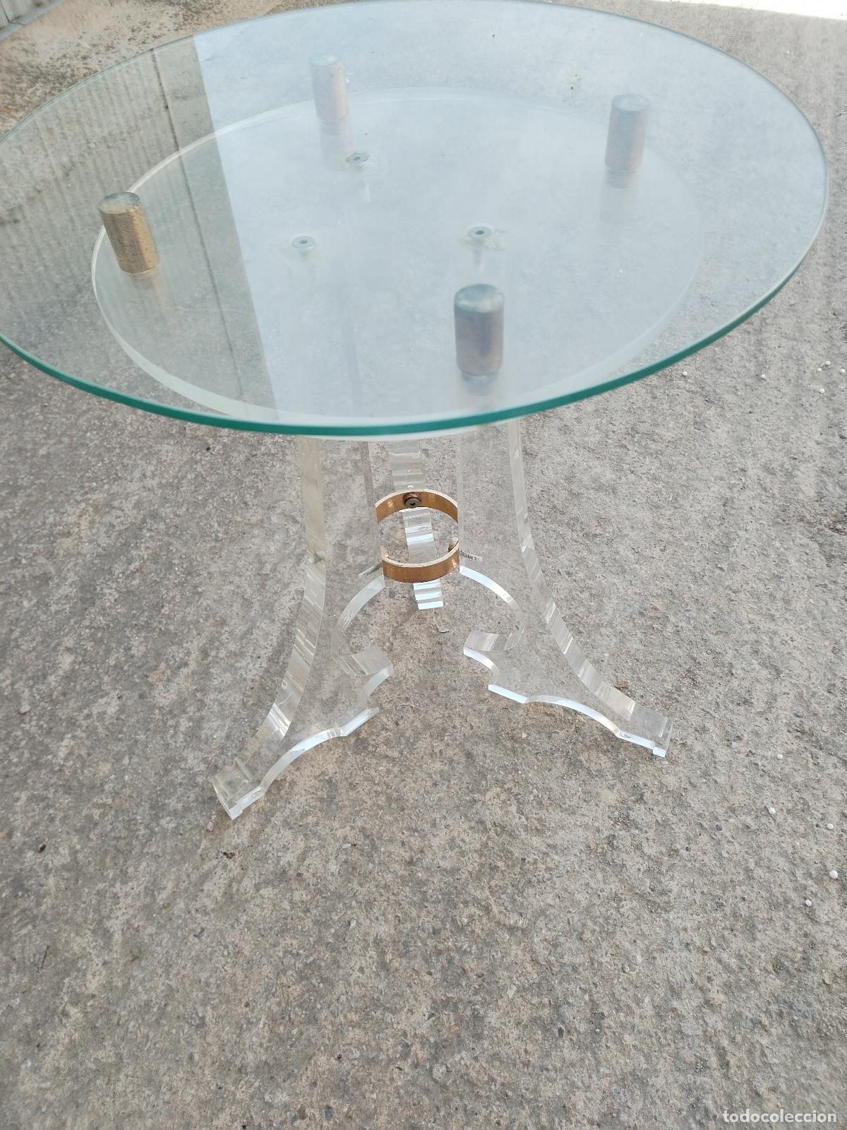 Antig&uuml;edades: mesa auxiliar de cristal y metacrilato - Foto 5