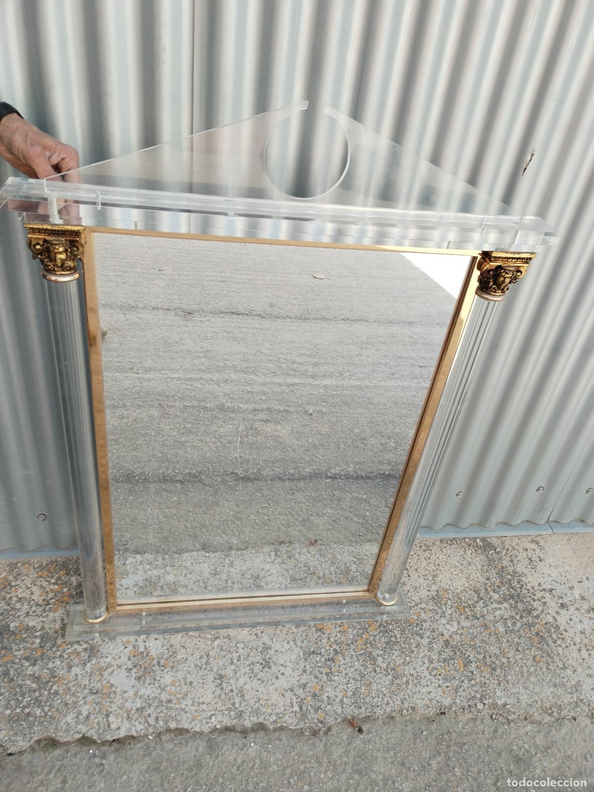 Antig&uuml;edades: espejo de cristal y metacrilato - Foto 1