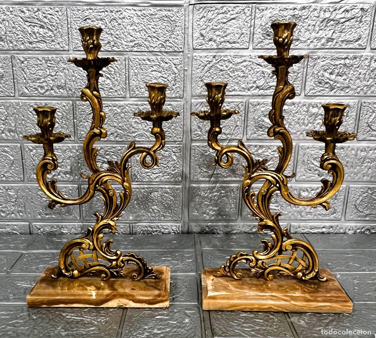 Antig&uuml;edades: Pareja de candelabros de bronce con base de m&aacute;rmol - Foto 1
