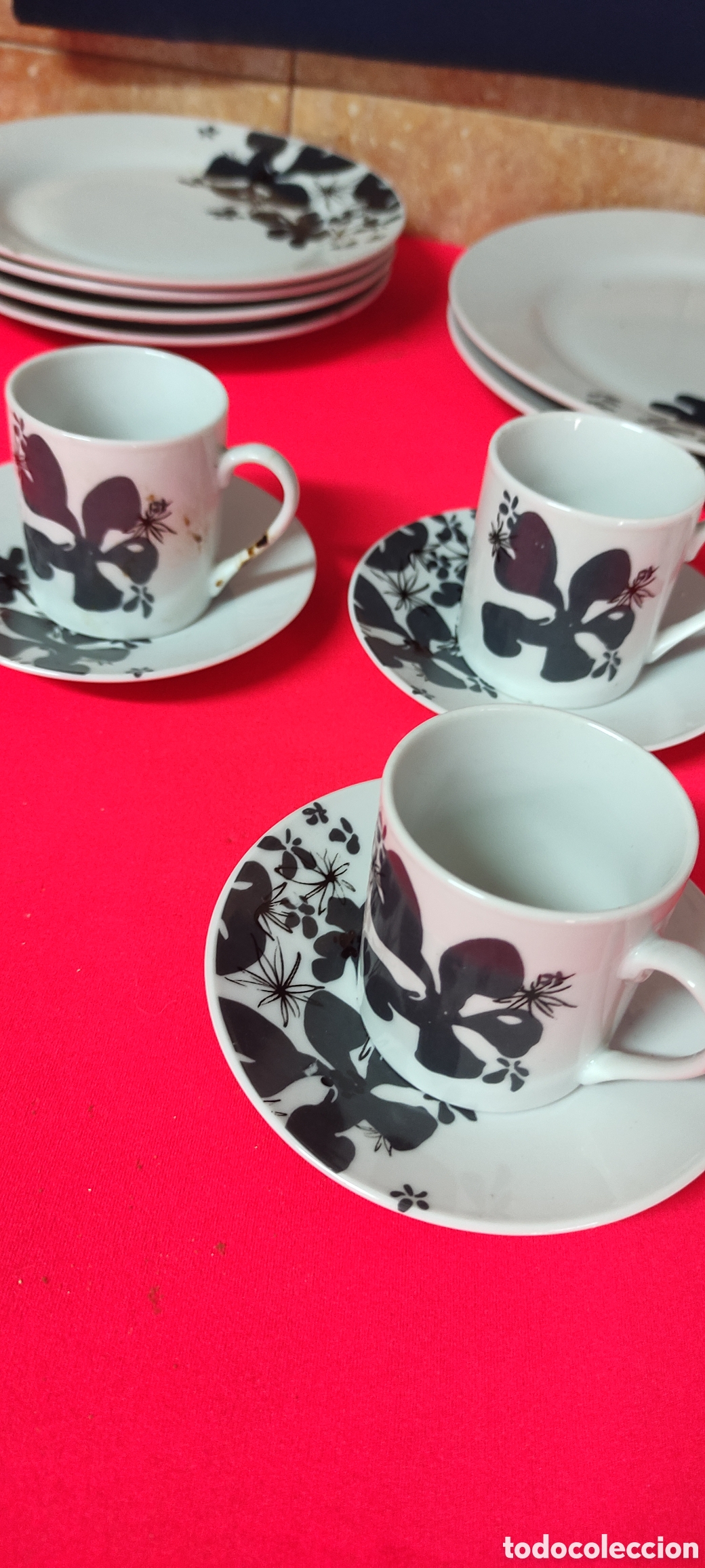 Antig&uuml;edades: Juego de caf&eacute; y restos de vajilla - Foto 3