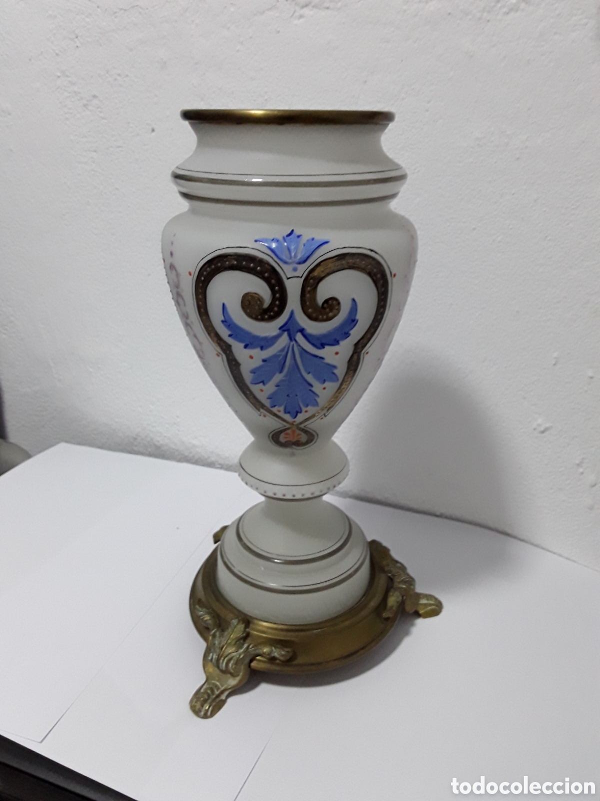 Antig&uuml;edades: Jarr&oacute;n de opalina o cristal lechoso - Foto 1