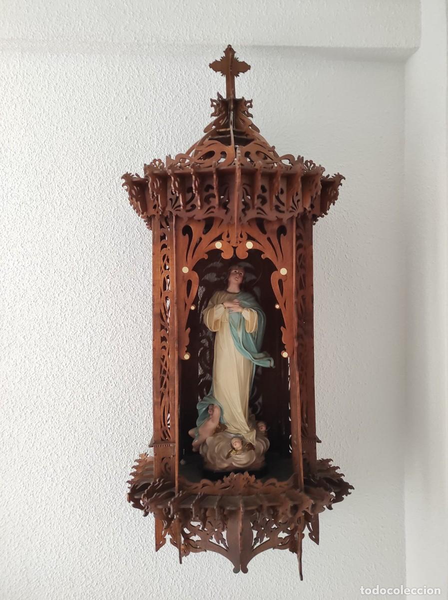 Antig&uuml;edades: Hornacina de madera tallada con la Inmaculada Concepci&oacute;n - Foto 1