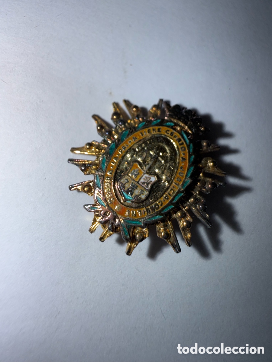 Antiguidades: Condecoraci&oacute;n Asociaci&oacute;n de Las Palmas de Gran Canaria 1905