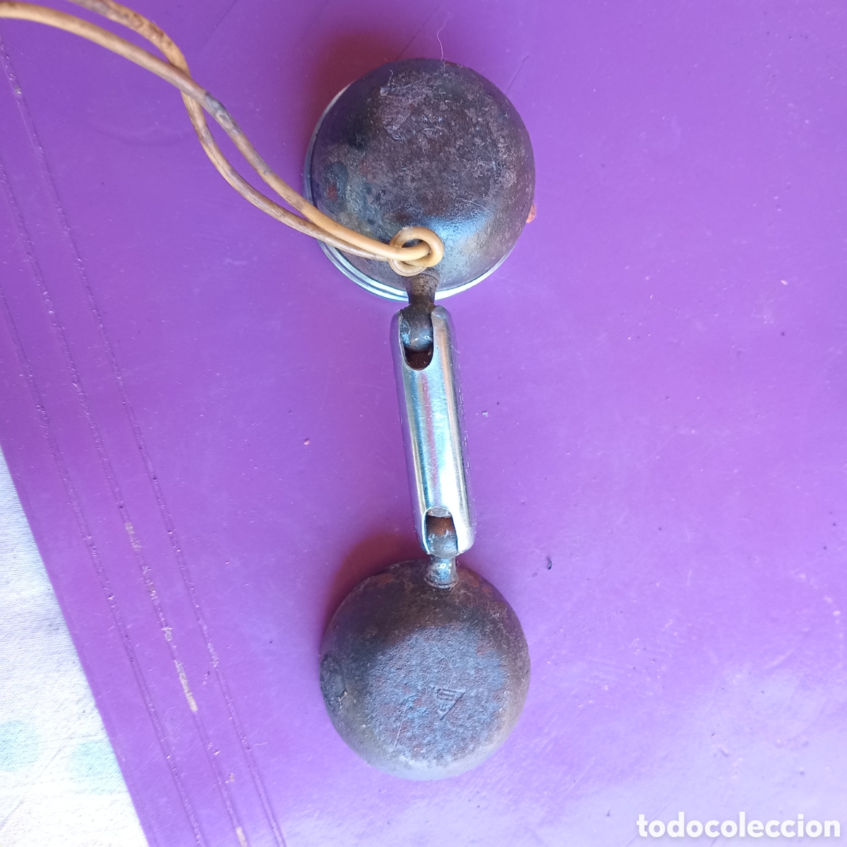 Antig&uuml;edades: FOCO ANTIGUO CON POTENTE IMAN - Foto 2
