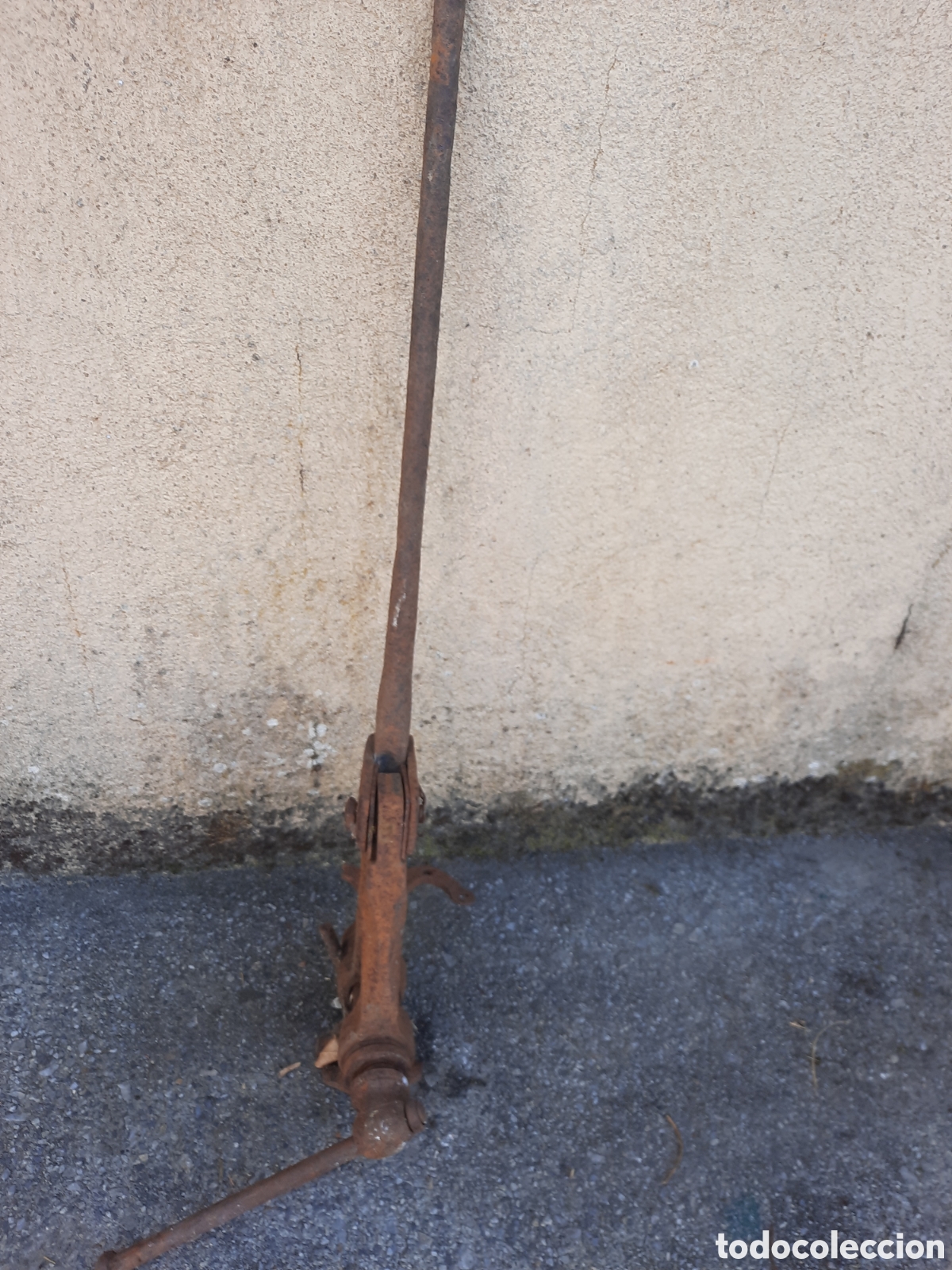 Antig&uuml;edades: Torno antiguo de herrero - Foto 3