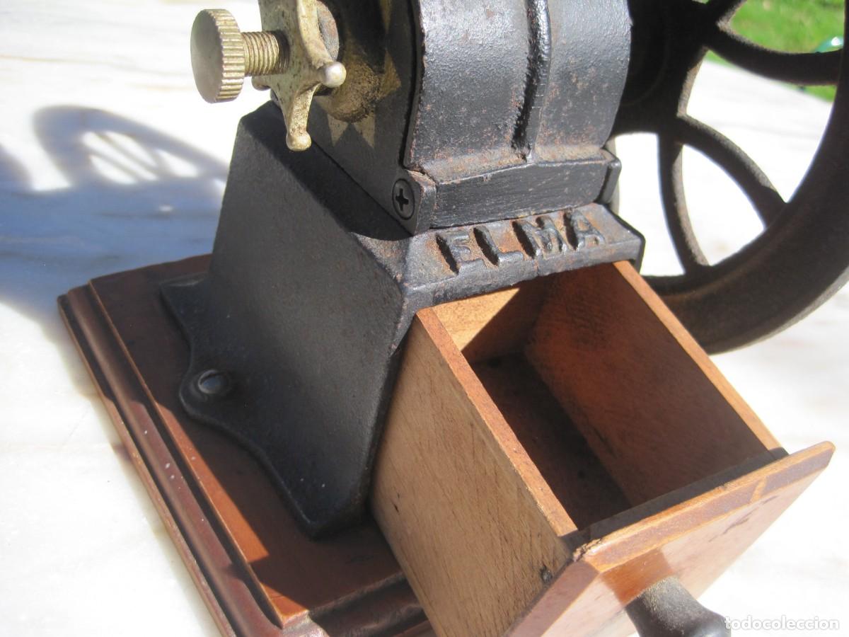 Antig&uuml;edades: MOLINILLO DE CAF&Eacute; CON RUEDA - MARCA ELMA - HIERRO Y MADERA - Foto 9