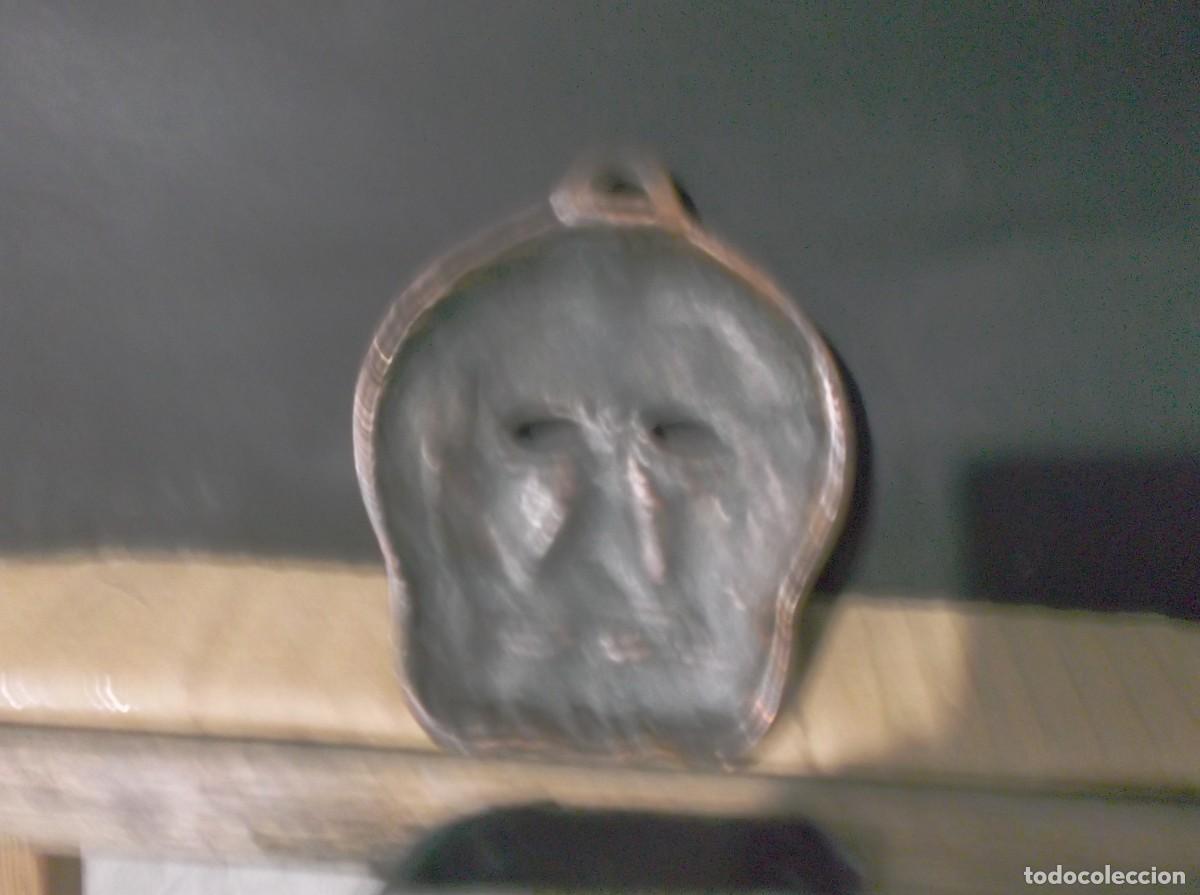 Antig&uuml;edades: COLGANTE DE BRONCE DE UN ROSTRO. - Foto 2