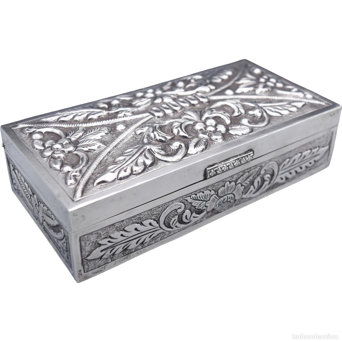 Antig&uuml;edades: Plata - Caja de gran tama&ntilde;o - Foto 1