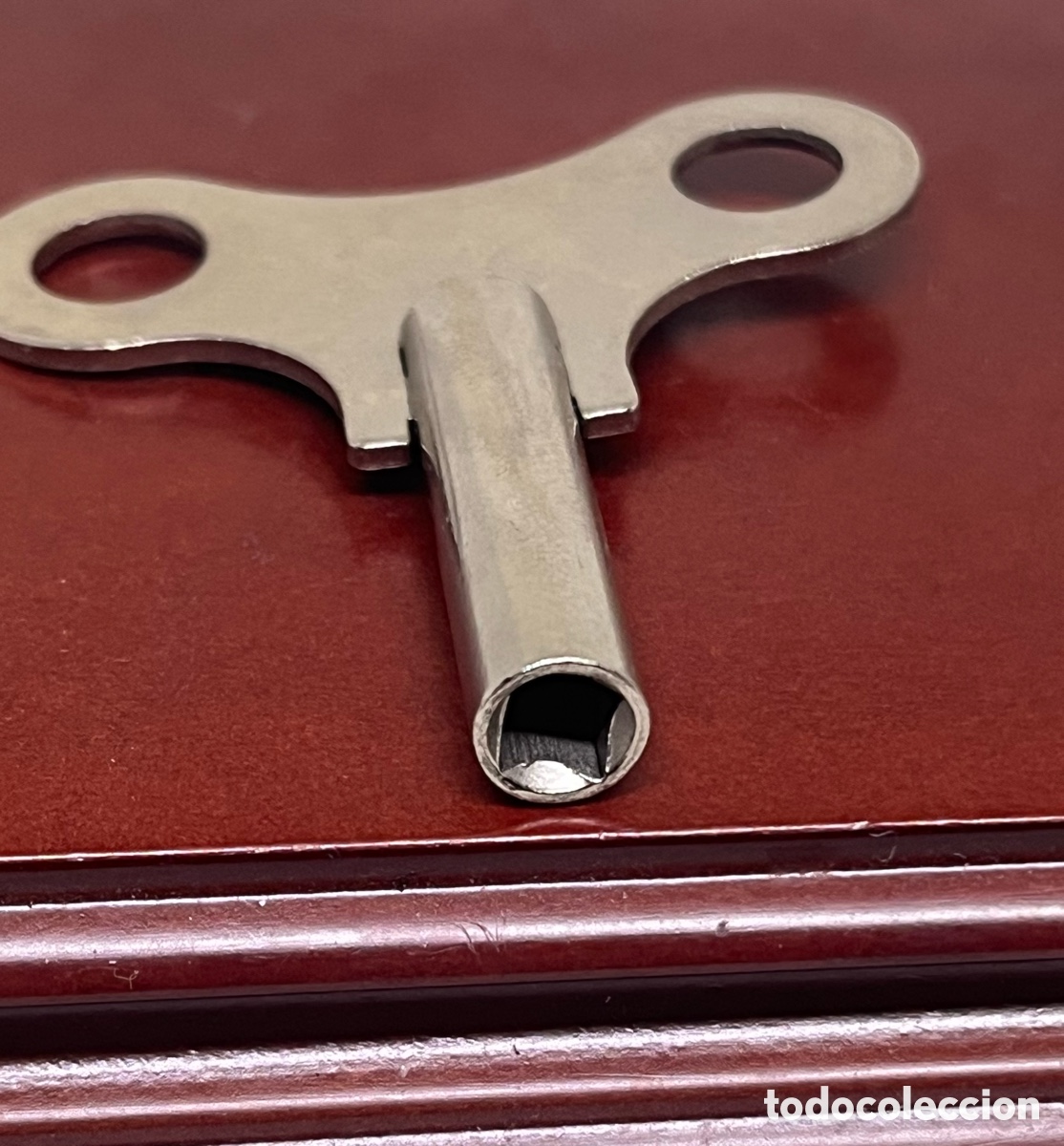 Antig&uuml;edades: LLAVE DE RELOJ DE CUERDA - Foto 2