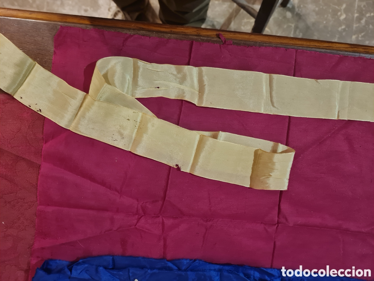 Antig&uuml;edades: Antiguos retales seda etc - Foto 4