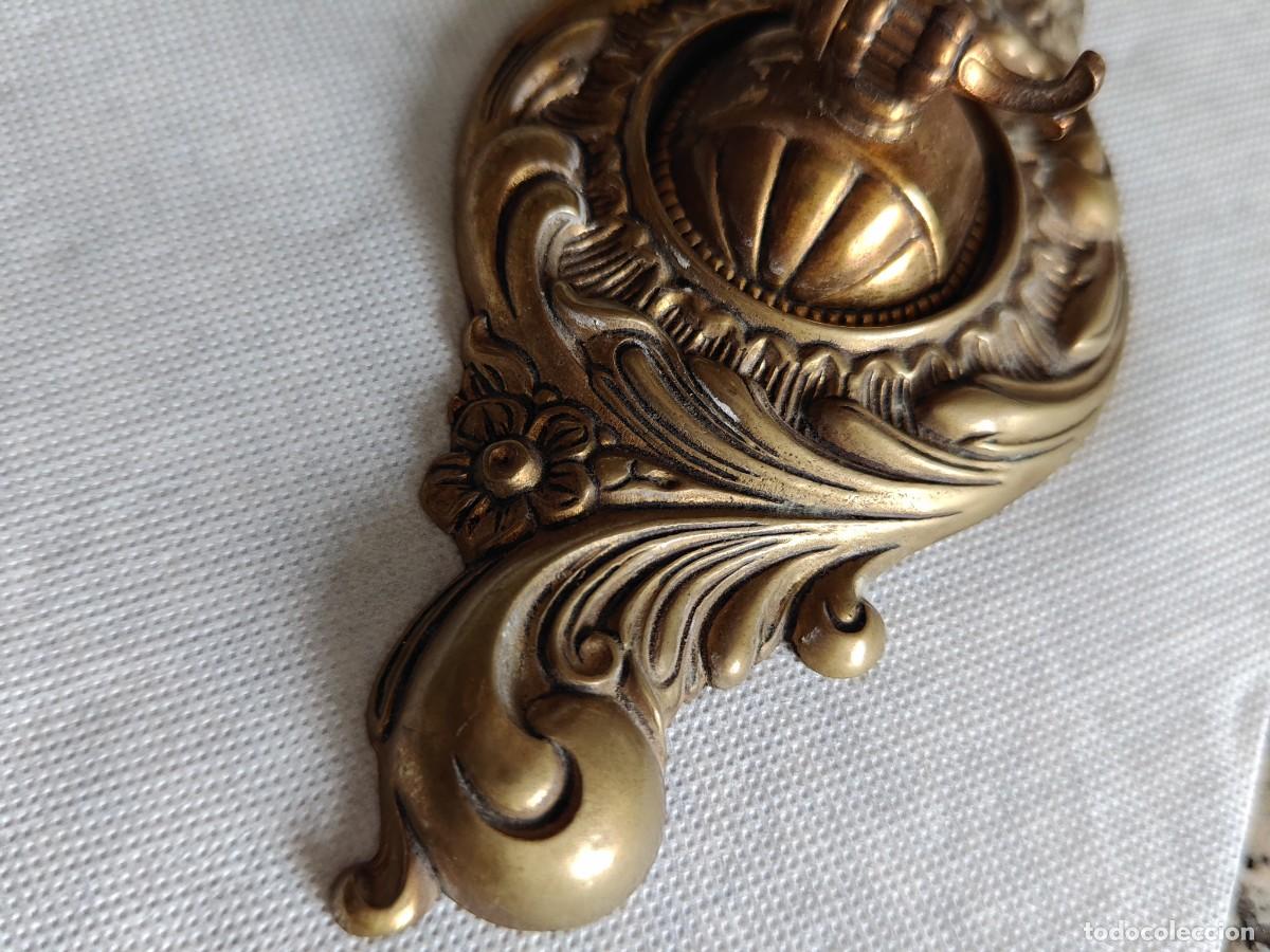Antig&uuml;edades: Aplique bronce 27,5cm largo - Foto 2