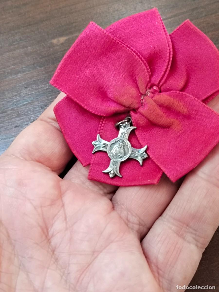 Antig&uuml;edades: Peque&ntilde;a cruz del. Apostolado del Coraz&oacute;n de Jes&uacute;s. - Foto 5