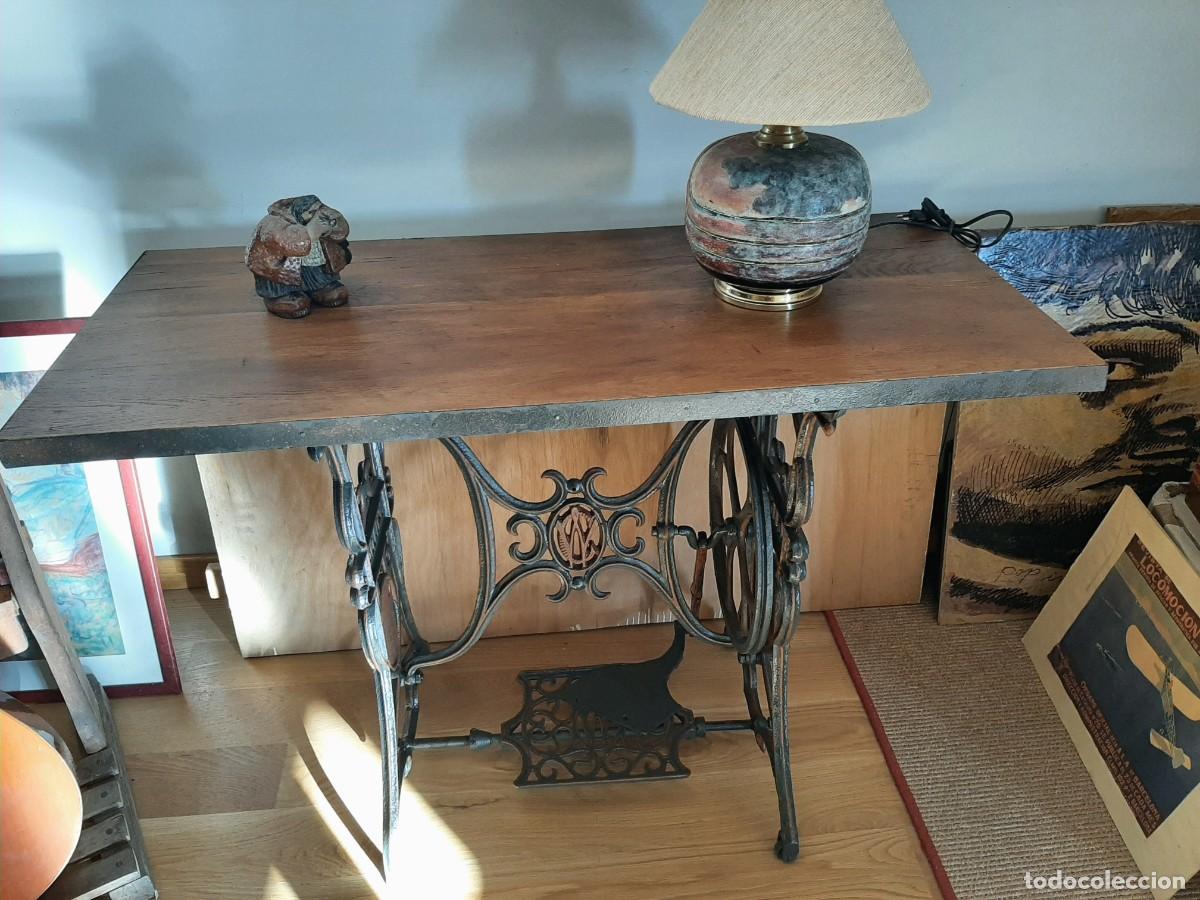 Antig&uuml;edades: Mesa hierro fundido y tablero madera macizo - Foto 9