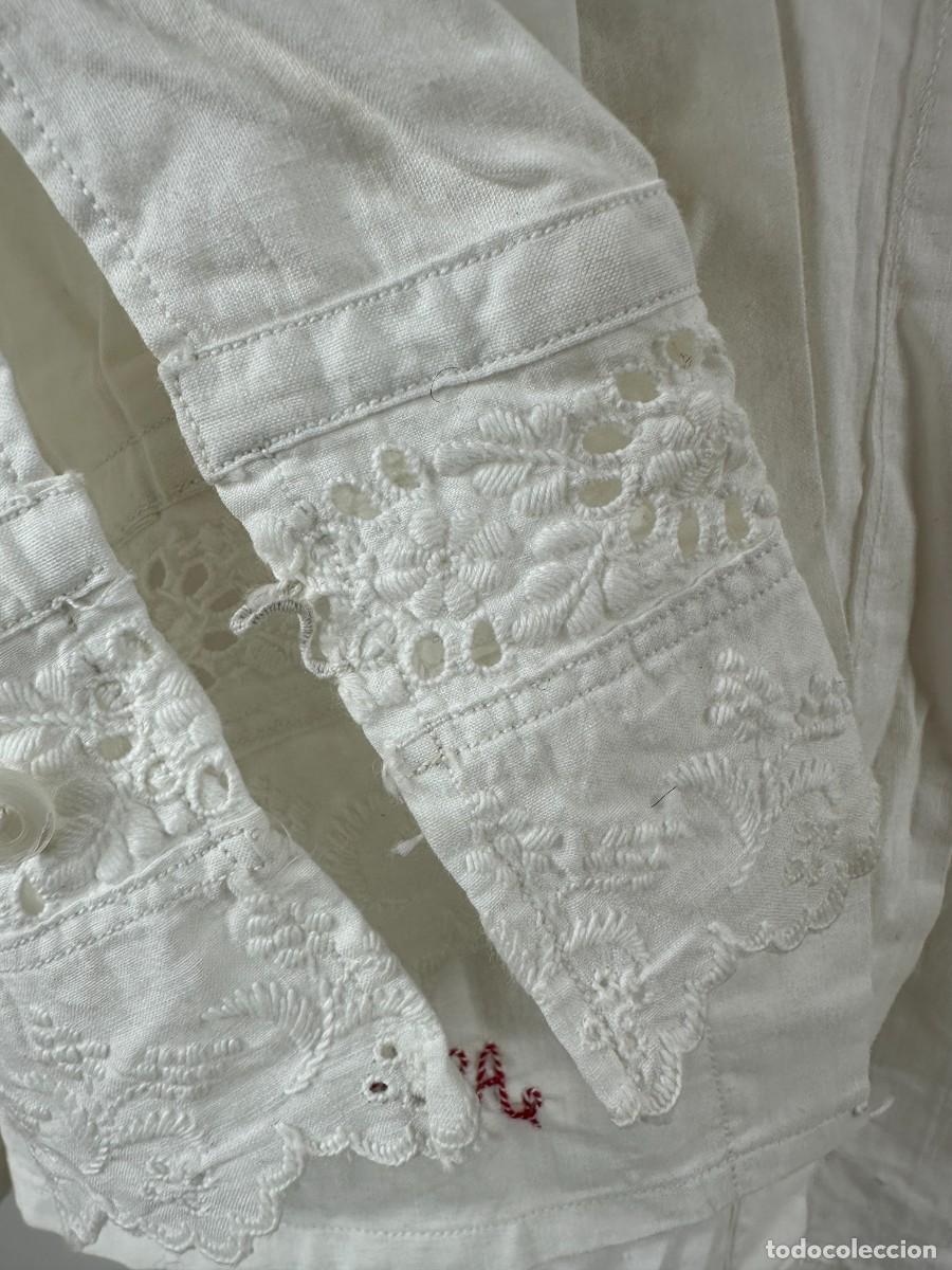 Antig&uuml;edades: Antigua camisa de algod&oacute;n con bordado ingl&eacute;s - Foto 6