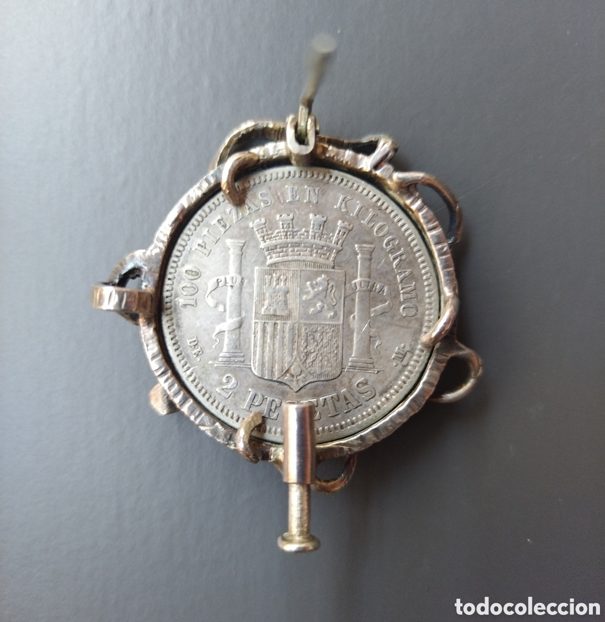 Antig&uuml;edades: Moneda de plata m&aacute;s broche de plata - Foto 2