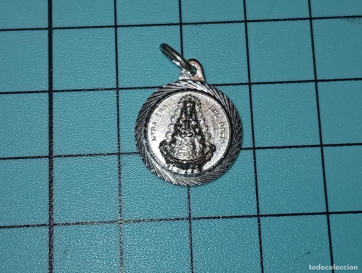 Antig&uuml;edades: Peque&ntilde;a Medalla Virgen del Rocio - Foto 1