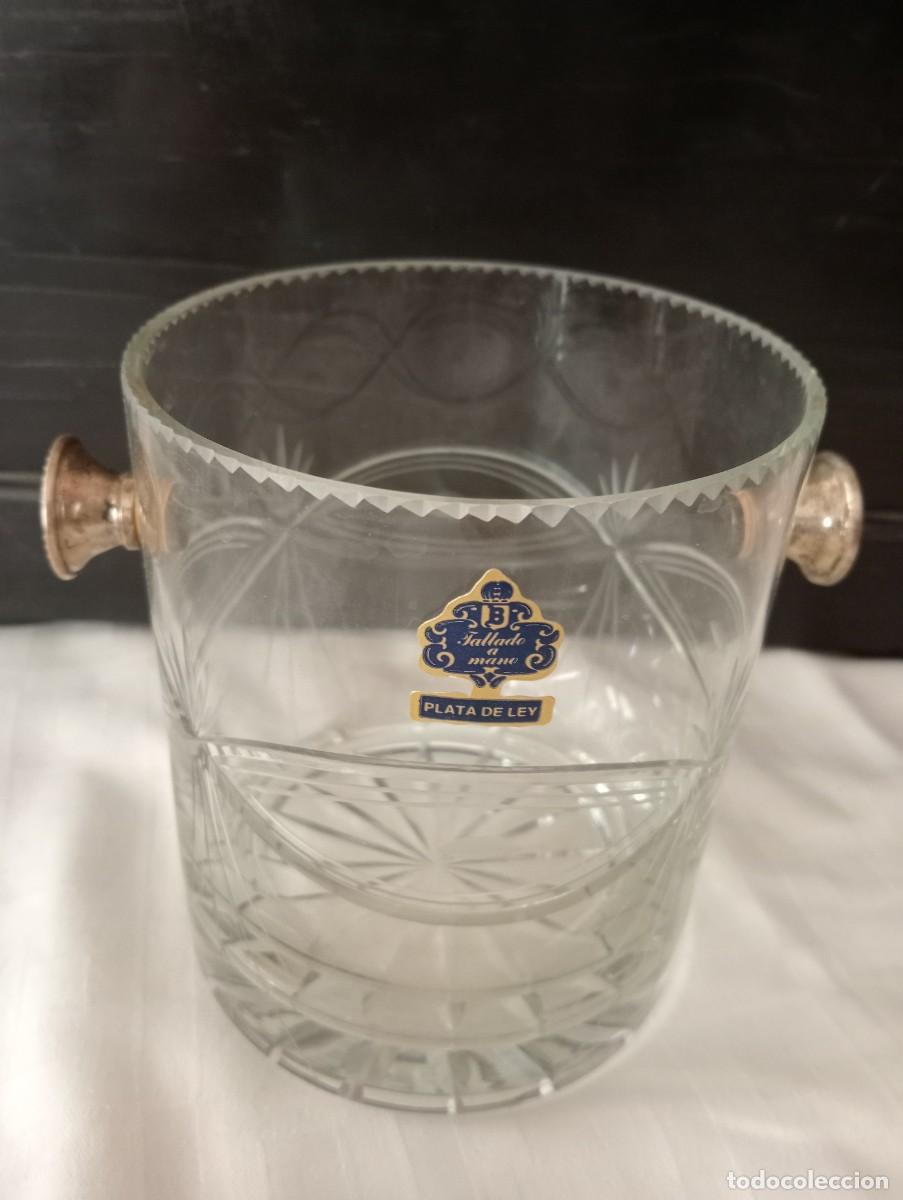 Antig&uuml;edades: CUBITERA DE CRISTAL TALLADO Y PLATA - Foto 2