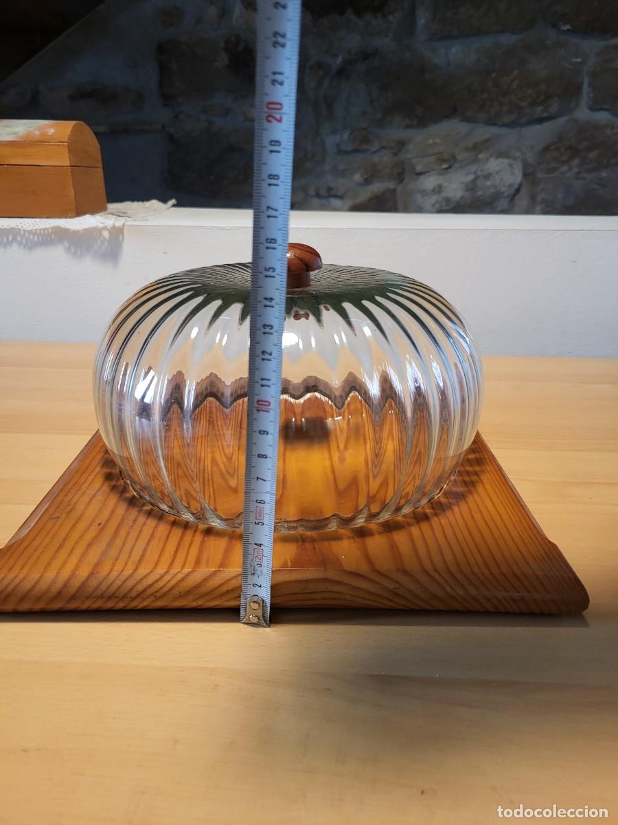 Antig&uuml;edades: ANTIGUA QUESERA CRISTAL Y MADERA - Foto 4