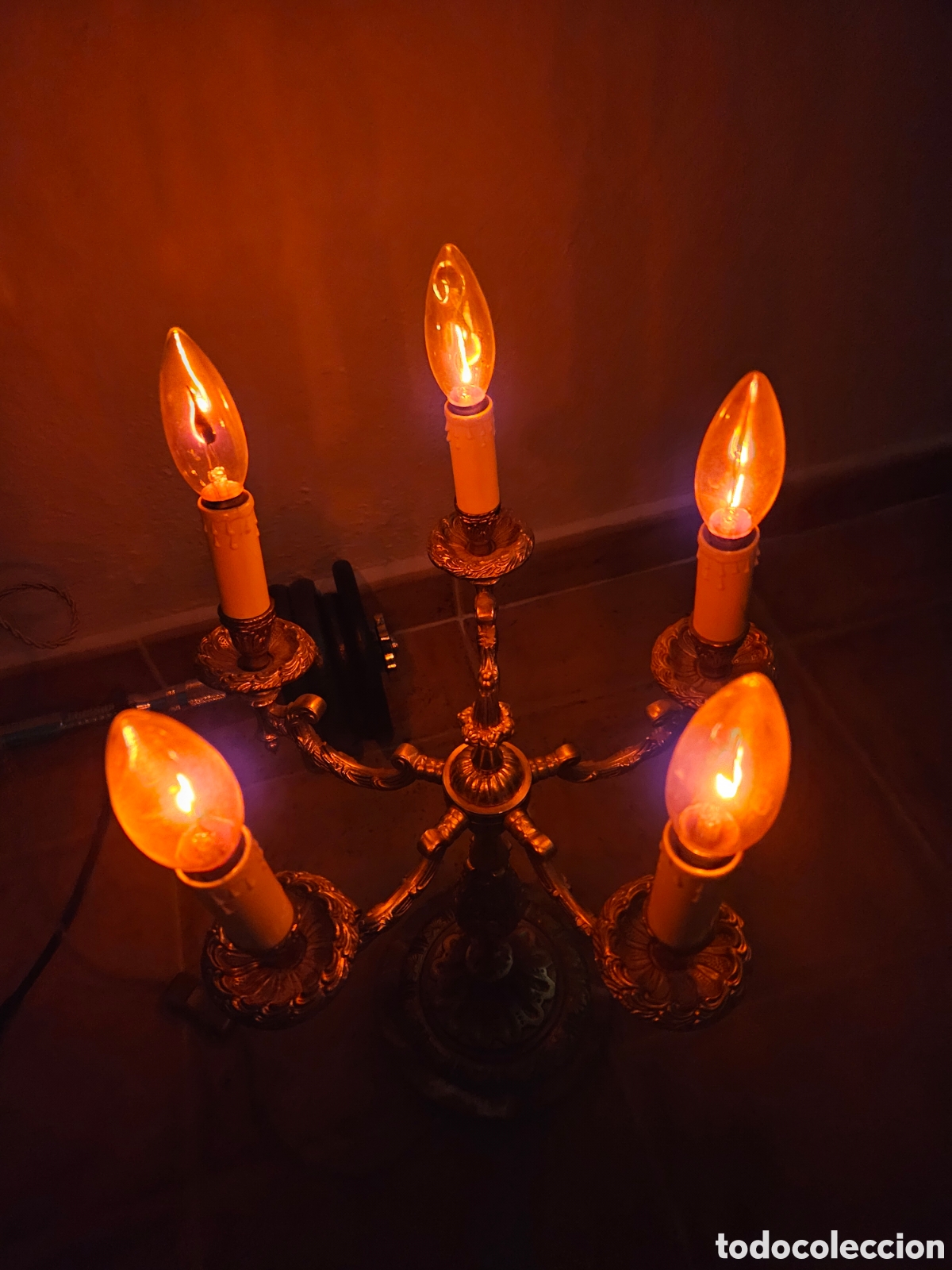 Antig&uuml;edades: Candelabros bronce a&ntilde;os 70 - Foto 2