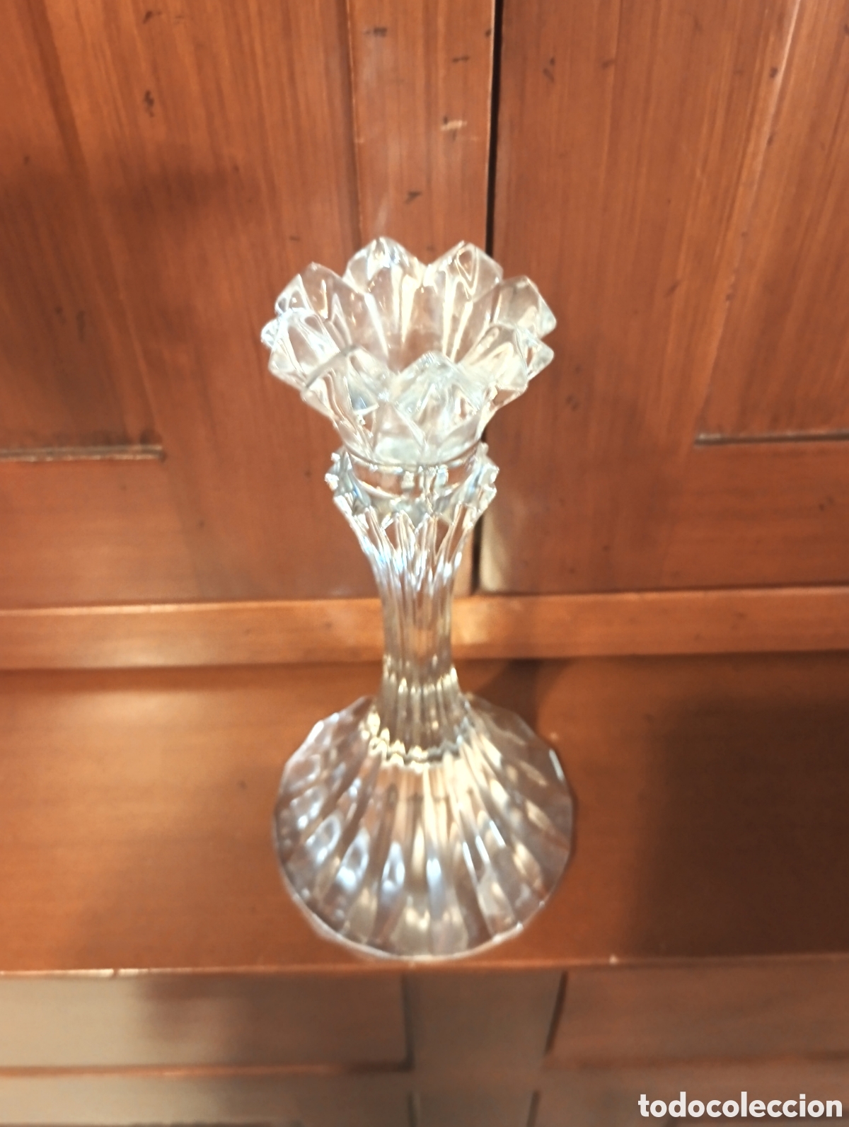 Antig&uuml;edades: Candelabro de cristal tallado - Foto 2