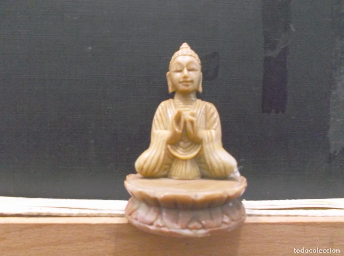Antig&uuml;edades: FIGURA DE UNA DIOSA DE RESINA. - Foto 1