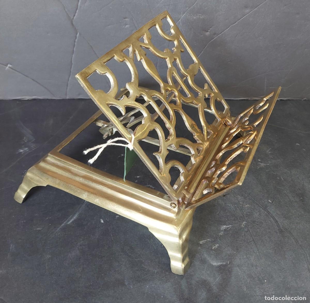 Antig&uuml;edades: Atril de bronce plegable - Foto 1