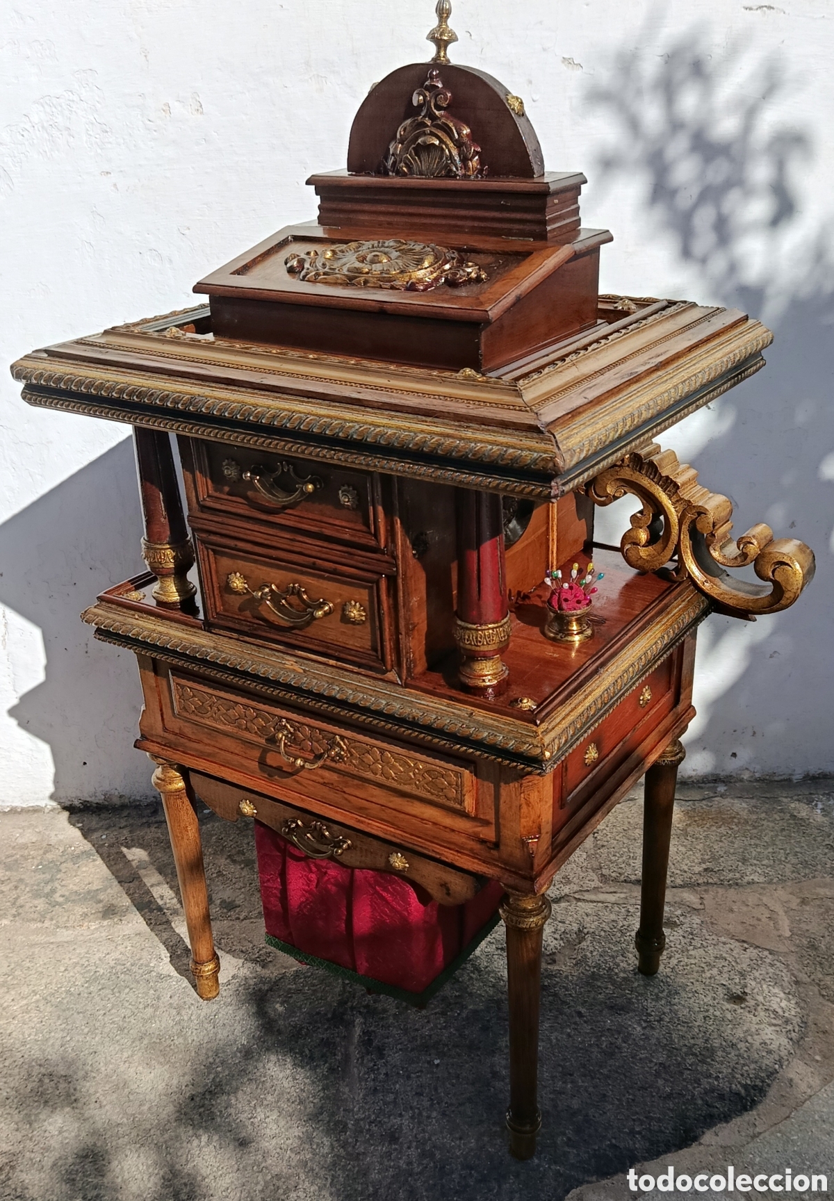 Antig&uuml;edades: Costurero de madera , metal y bronce - Foto 7