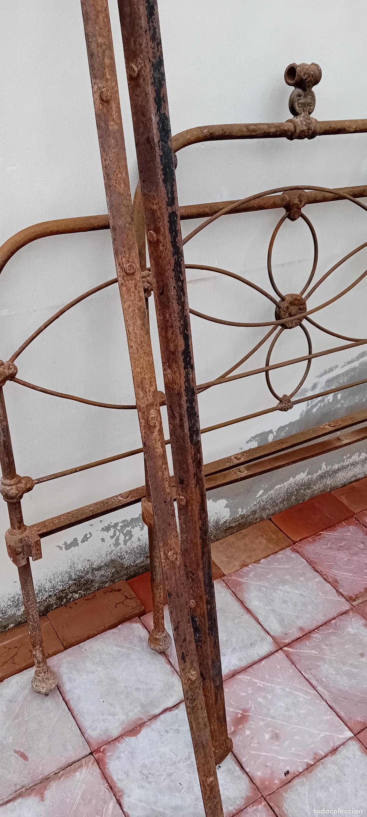 Antig&uuml;edades: ANTIGUA CAMA DE HIERRO - Foto 4