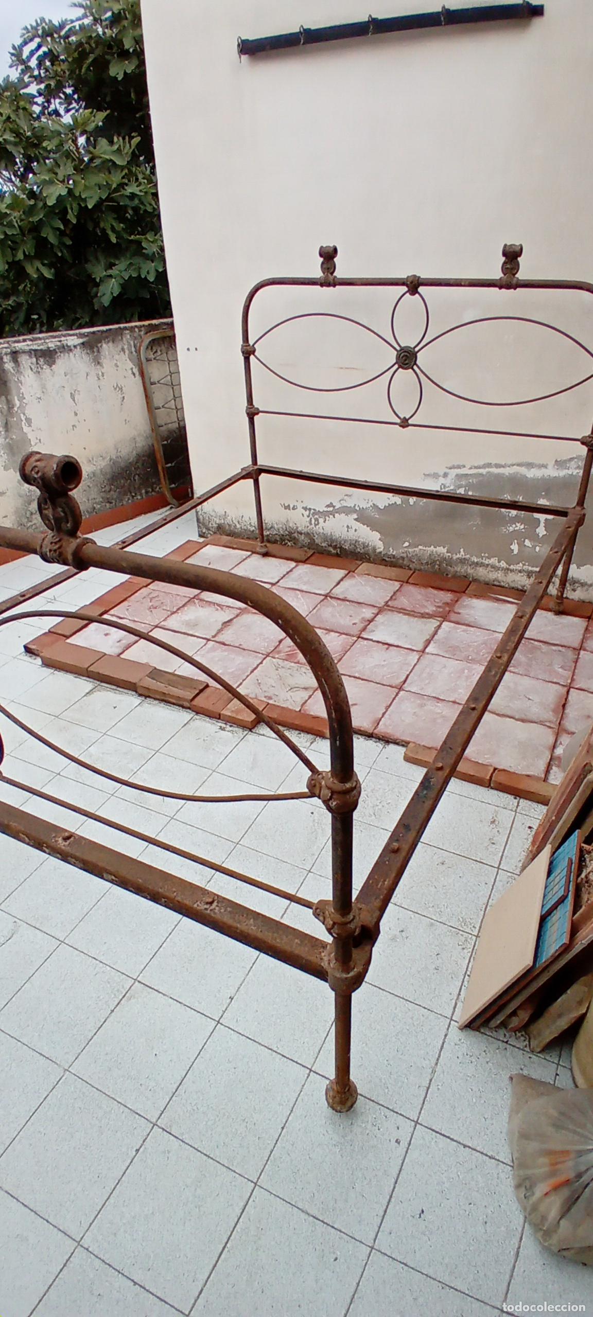 Antig&uuml;edades: ANTIGUA CAMA DE HIERRO - Foto 8