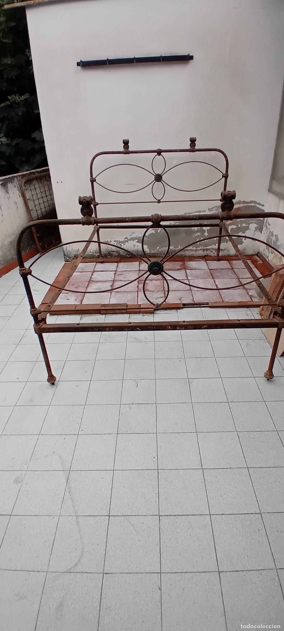 Antig&uuml;edades: ANTIGUA CAMA DE HIERRO - Foto 9