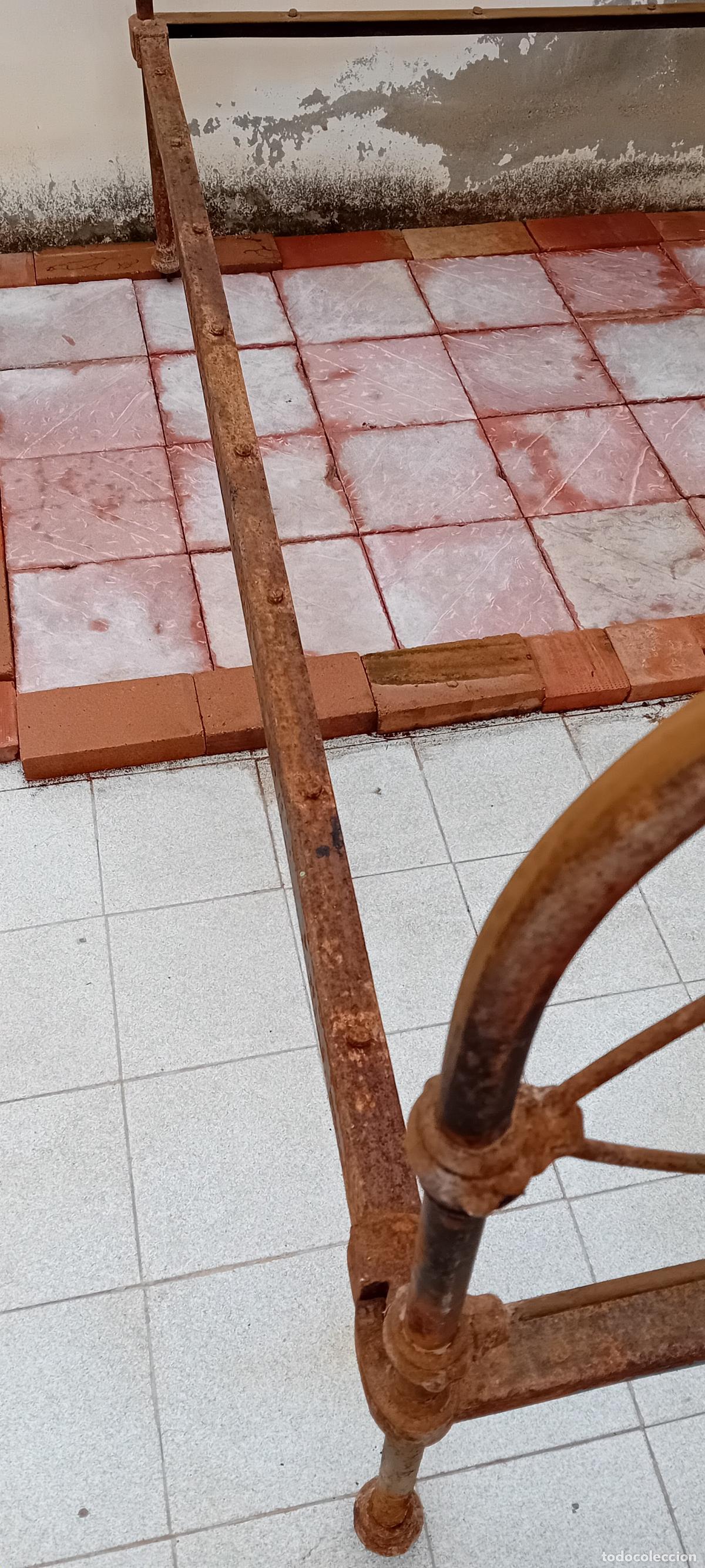 Antig&uuml;edades: ANTIGUA CAMA DE HIERRO - Foto 13