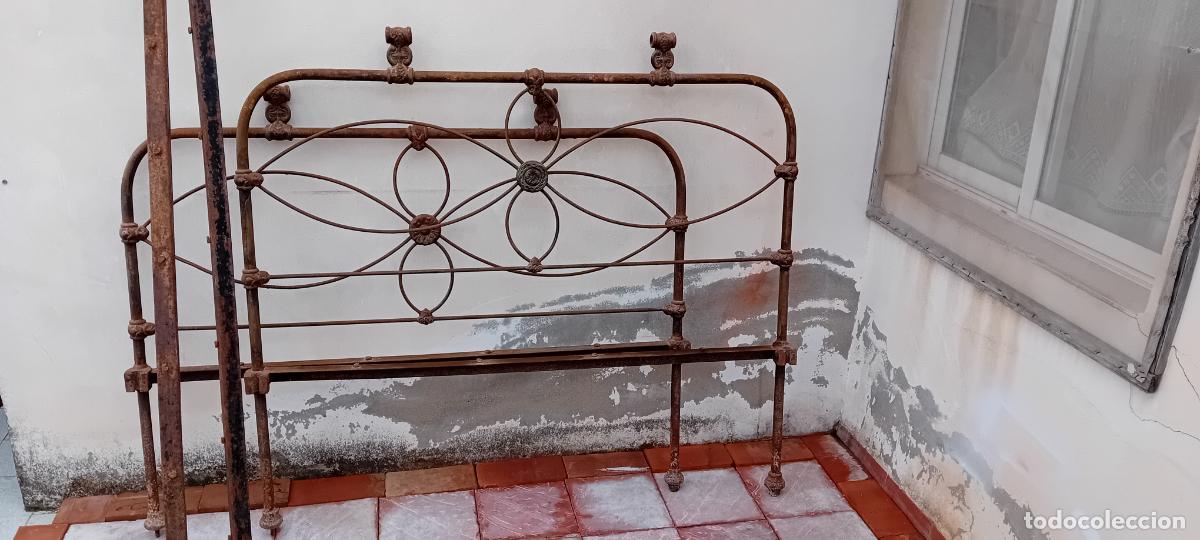Antig&uuml;edades: ANTIGUA CAMA DE HIERRO - Foto 1