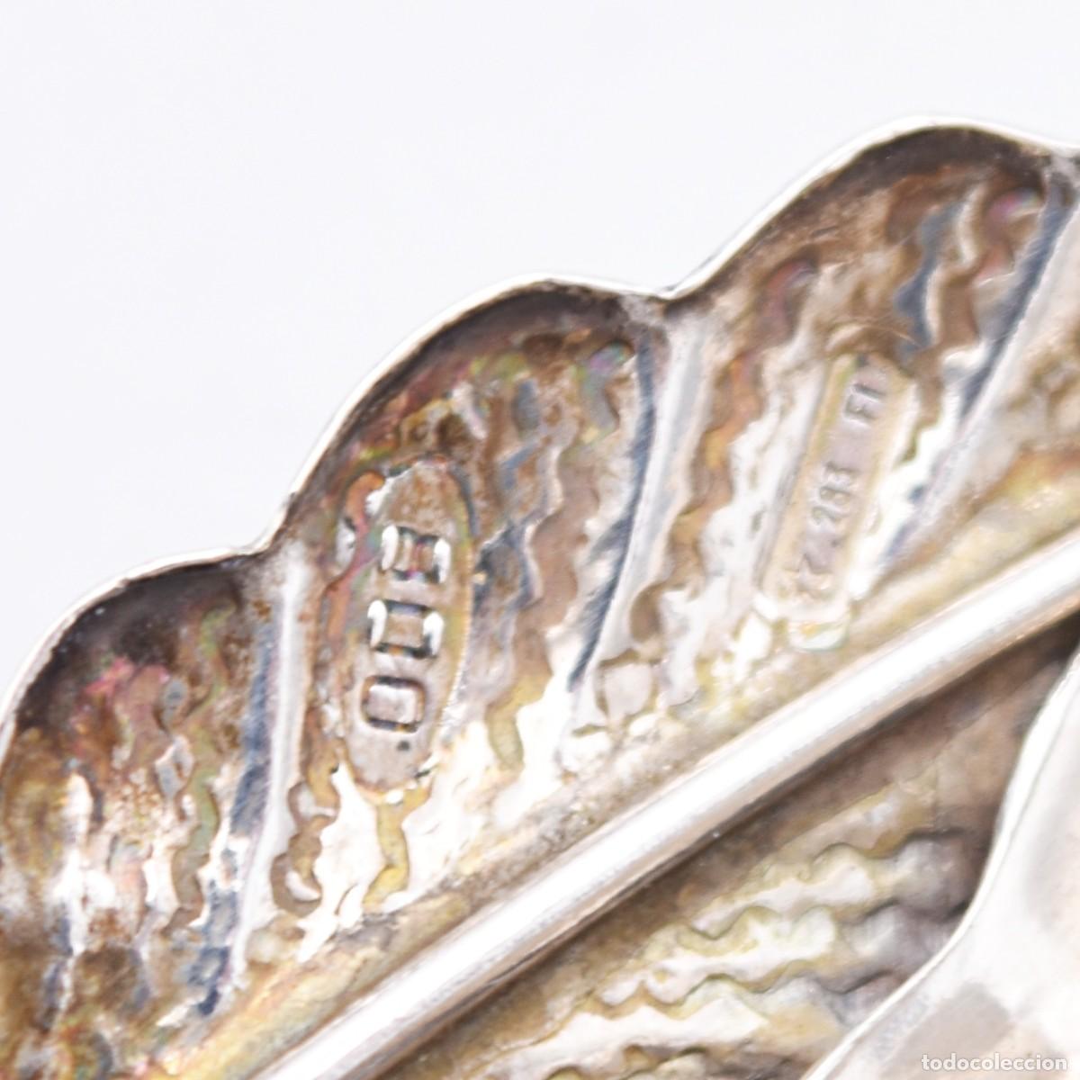 Antig&uuml;edades: Especiero / talquera de plata .800 con forma de flor - Foto 5