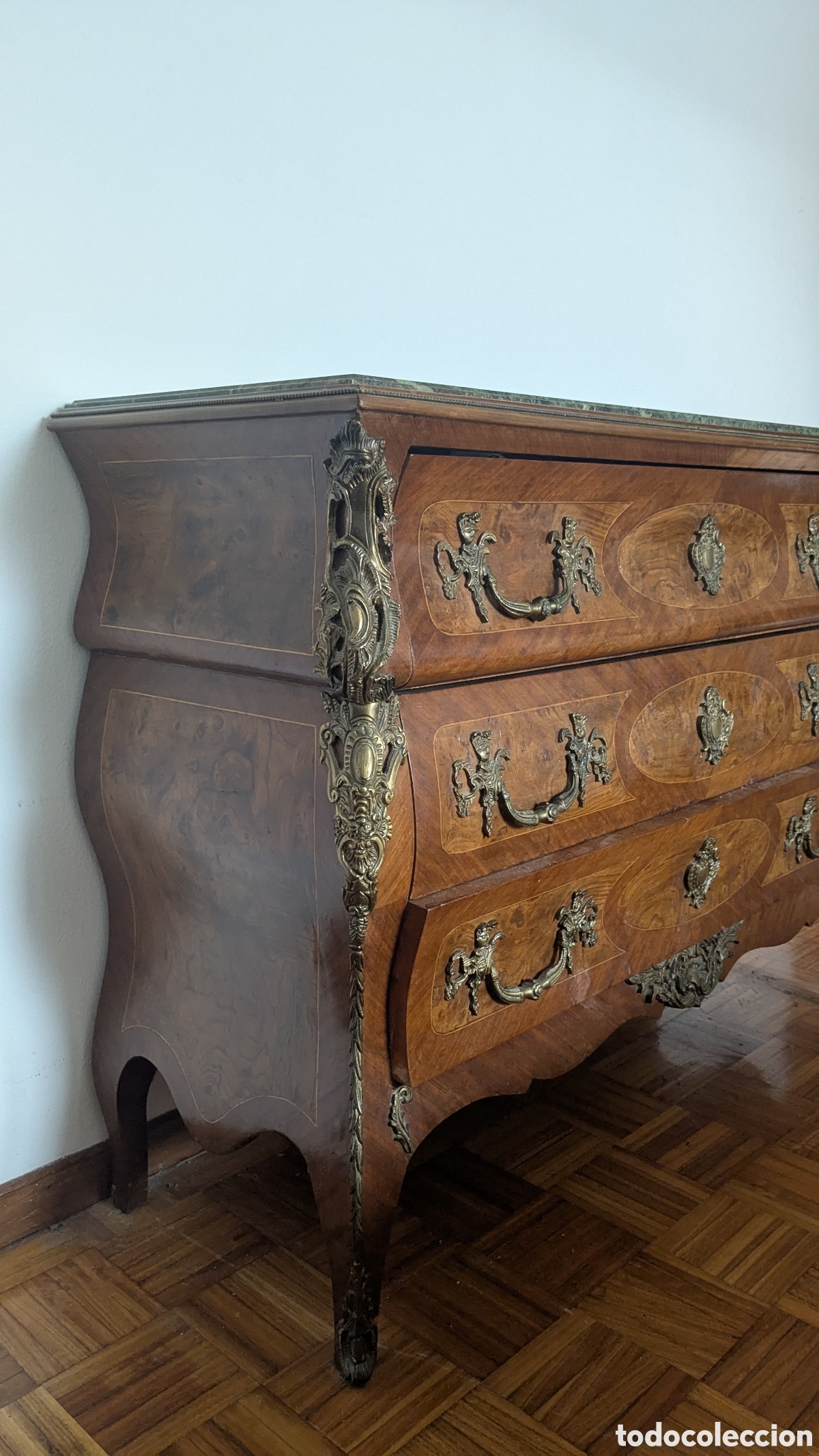 Antig&uuml;edades: C&oacute;moda antigua estilo luis xv - Foto 2