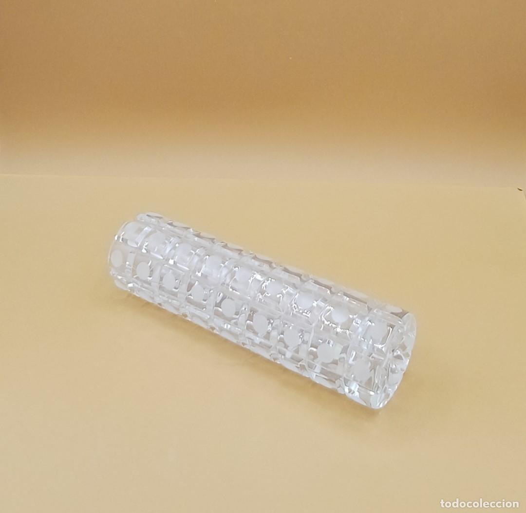 Antig&uuml;edades: Jarr&oacute;n de cristal tallado a mano - Foto 5