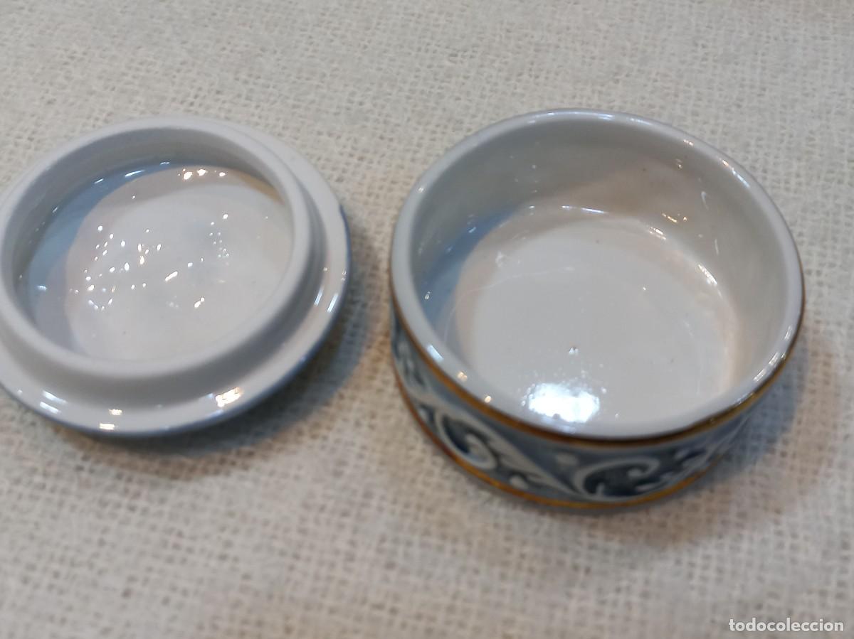 Antig&uuml;edades: DOS CAJITAS &uml;CAPODIMONTE&uml; mitol&oacute;gicos azul - Foto 7