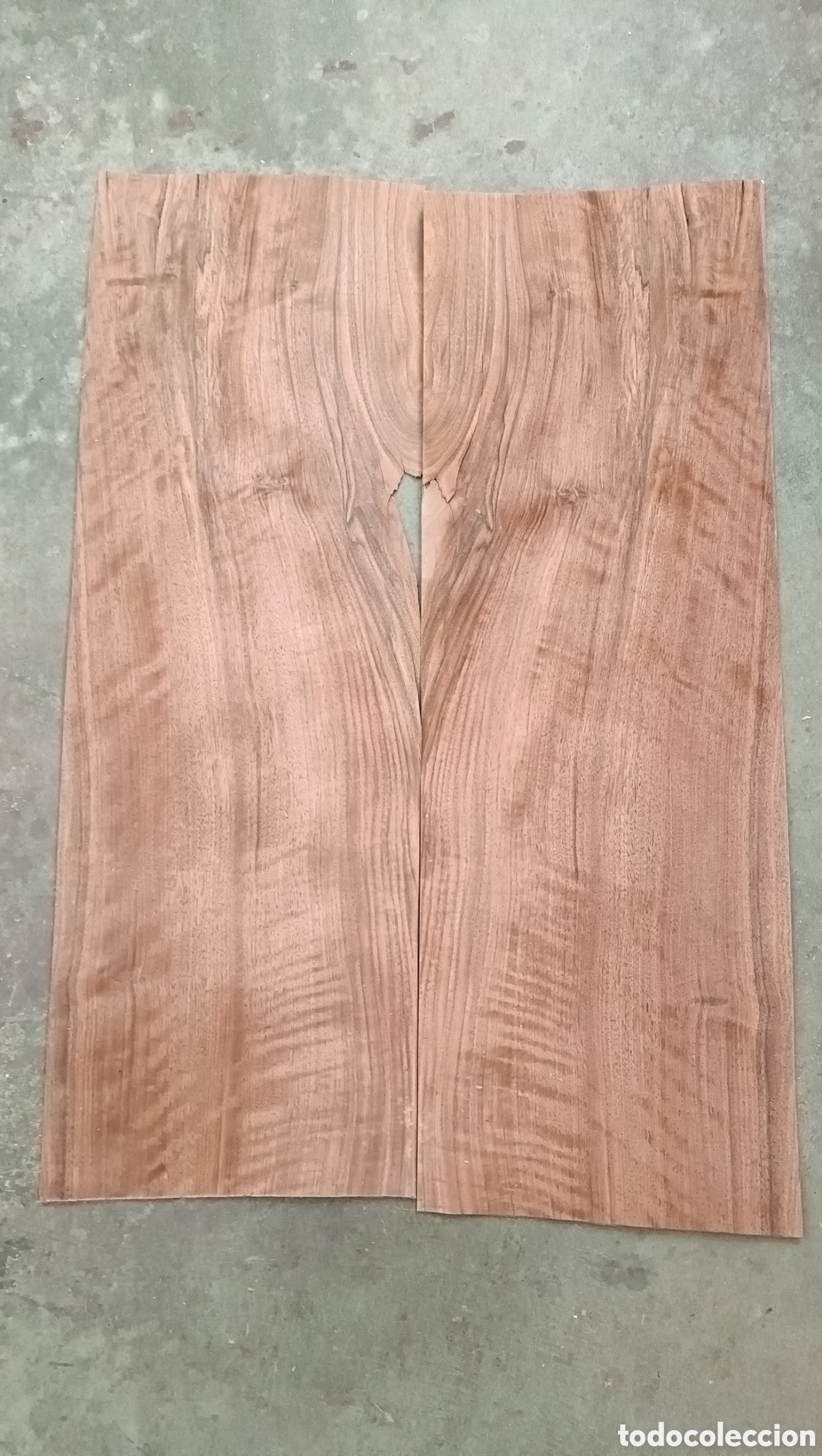 Antig&uuml;edades: Chapa de madera de nogal - Foto 1