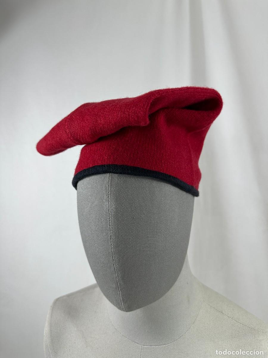 Antig&uuml;edades: BARRETINA, GORRA ROJA - Foto 12