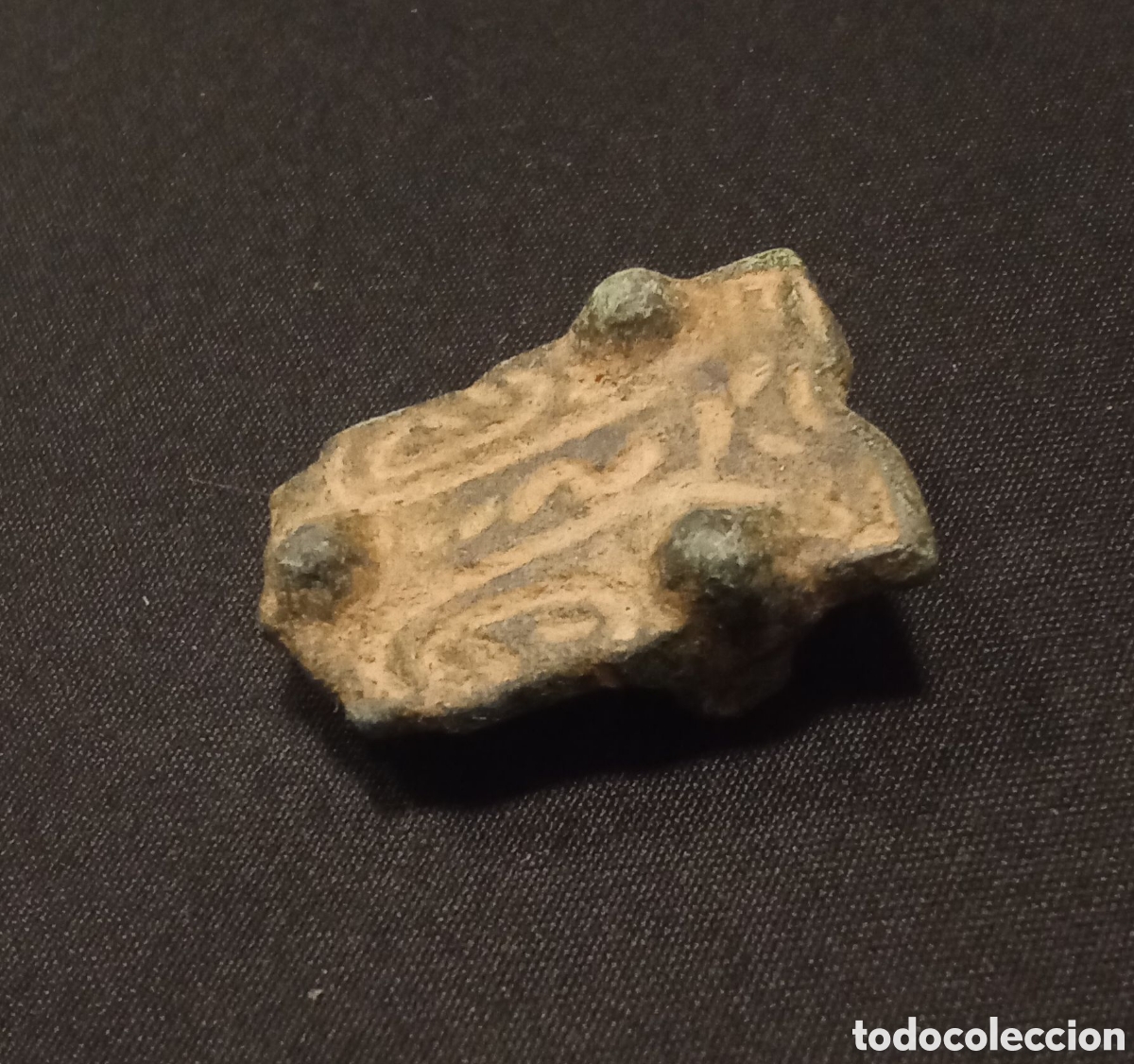 Antig&uuml;edades: HEBILLA DE CABEZA DE COCODRILO VISIGODA - Foto 1
