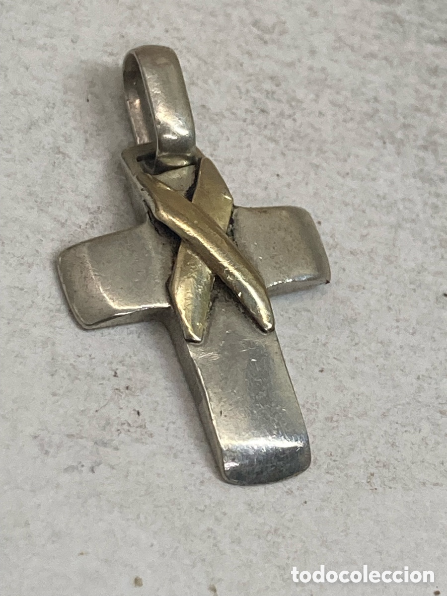 Antig&uuml;edades: Cruz de plata religiosa C405 - Foto 1