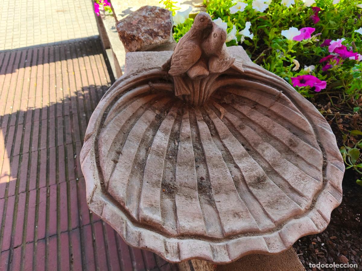 Antig&uuml;edades: Bebedero de p&aacute;jaros antiguo - Foto 5