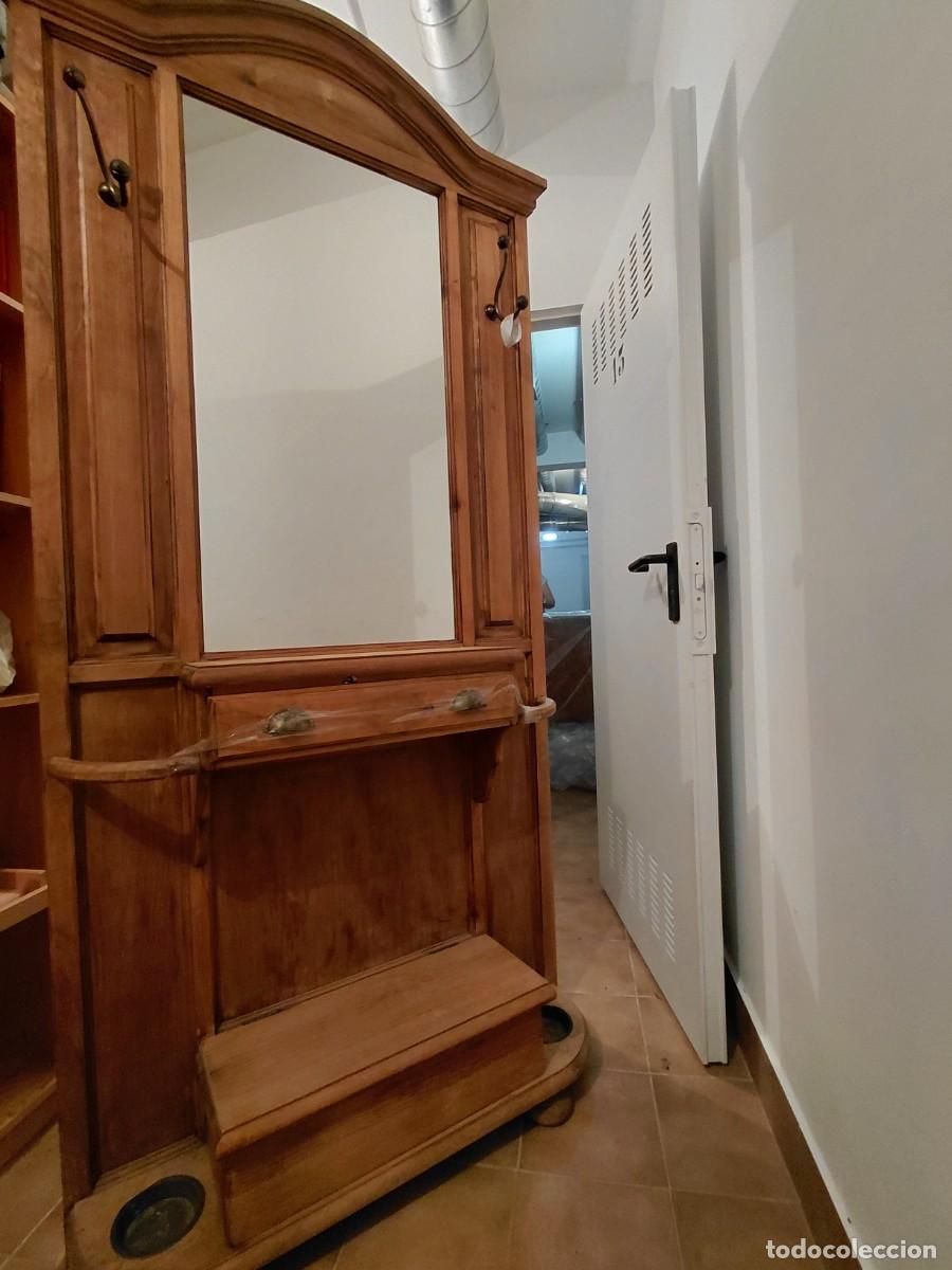 Antig&uuml;edades: Mueble antiguo para entrada de casa - Foto 1