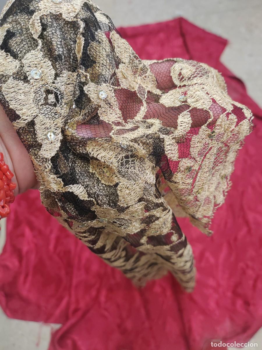 Antig&uuml;edades: Mantilla, pico mantilla, velo - Foto 3