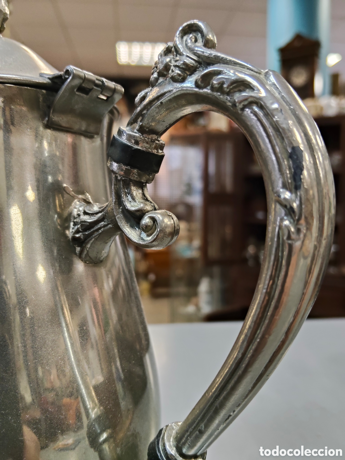 Antig&uuml;edades: Antigua cafetera de alpaca - Foto 2