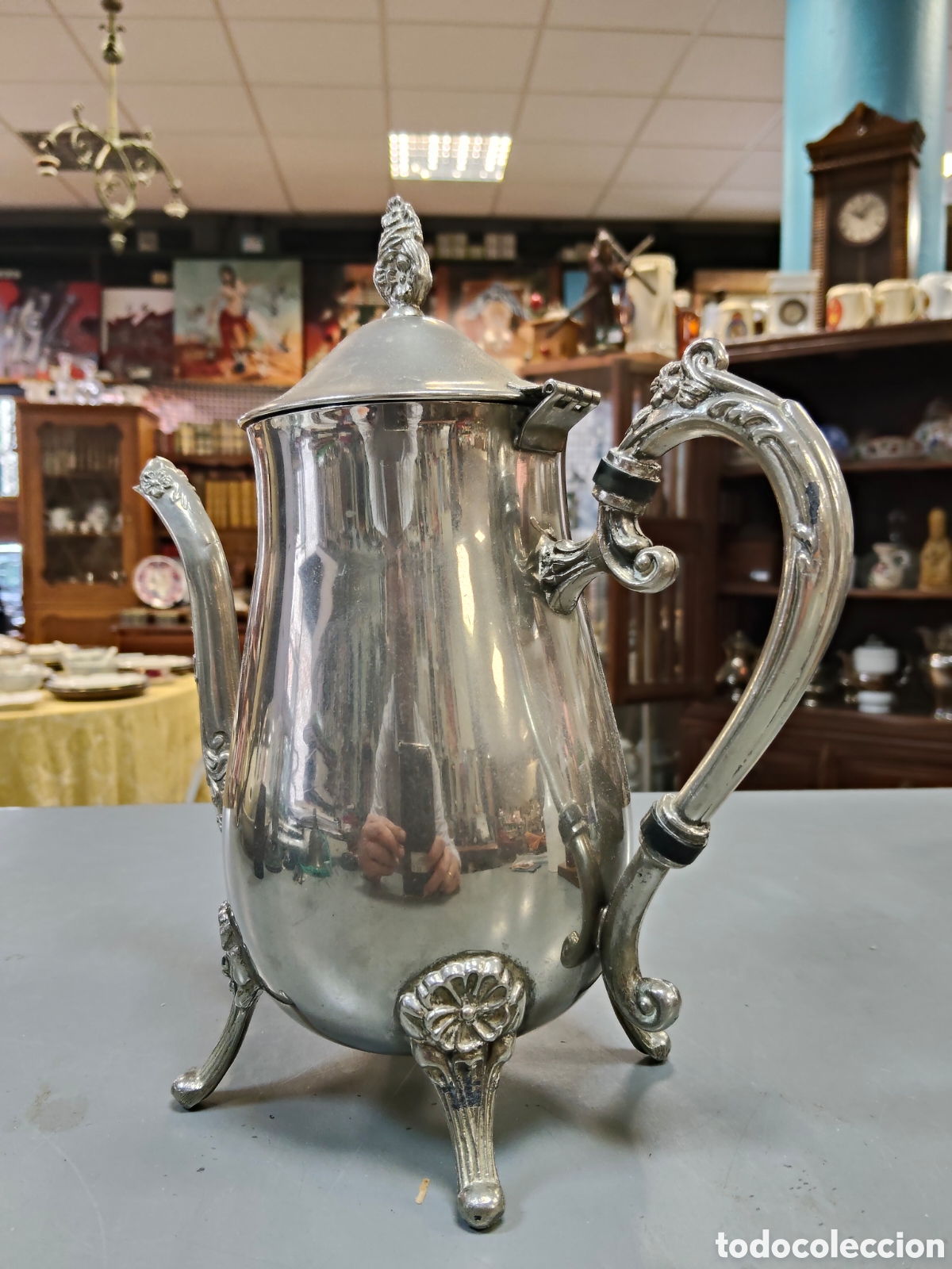 Antig&uuml;edades: Antigua cafetera de alpaca - Foto 1