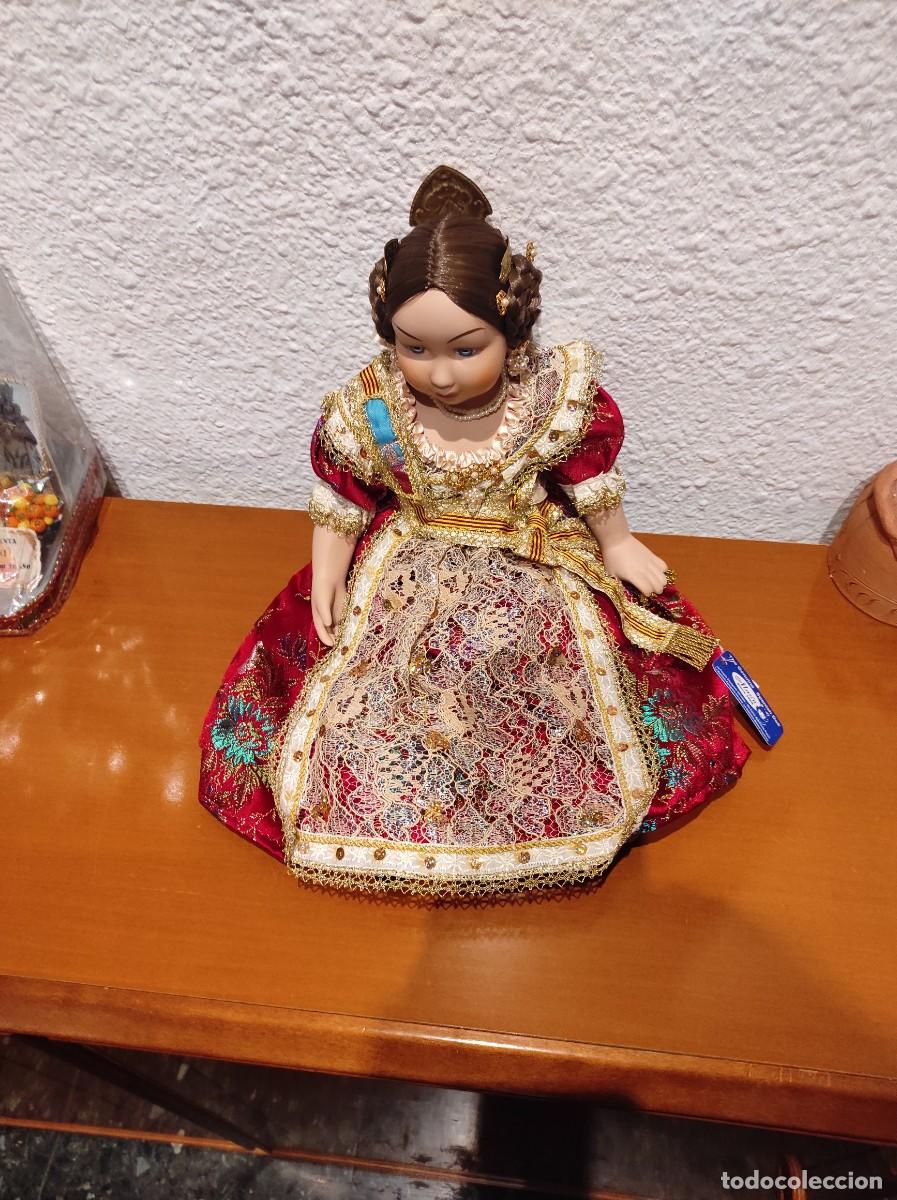 Antig&uuml;edades: MU&Ntilde;ECA DE PORCELANAS MARIN - Foto 2